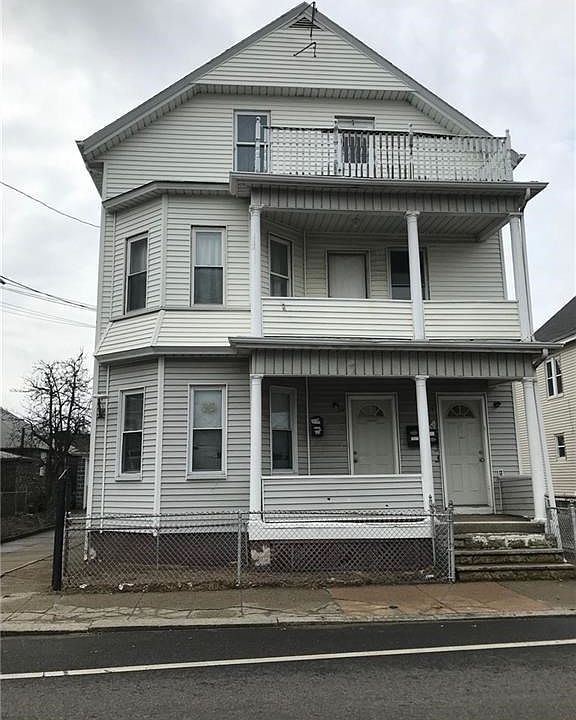 1st image of 199 Laurel Hill Ave