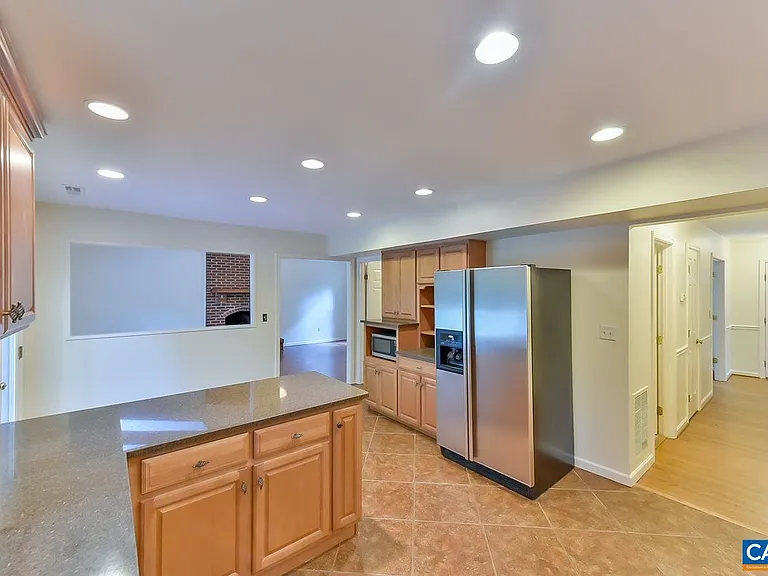 1012 Wildmere Pl — Photo 9