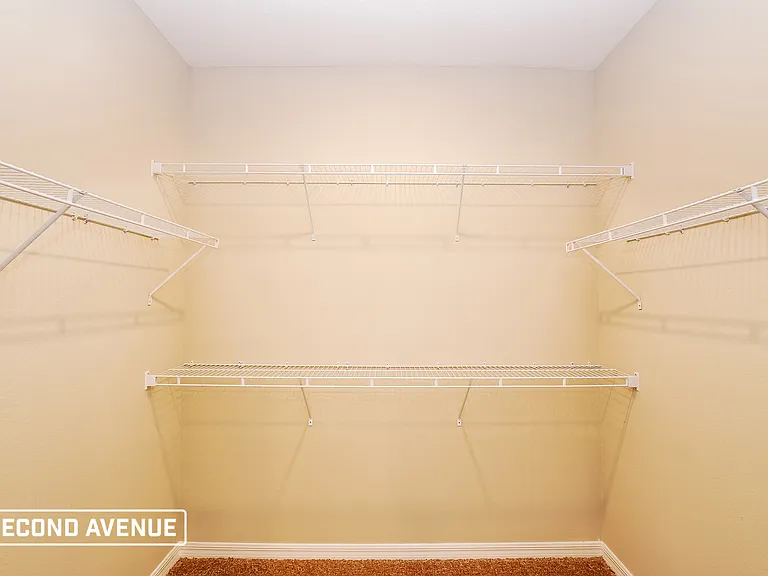 512 Falcon Ridge Rd — Photo 10
