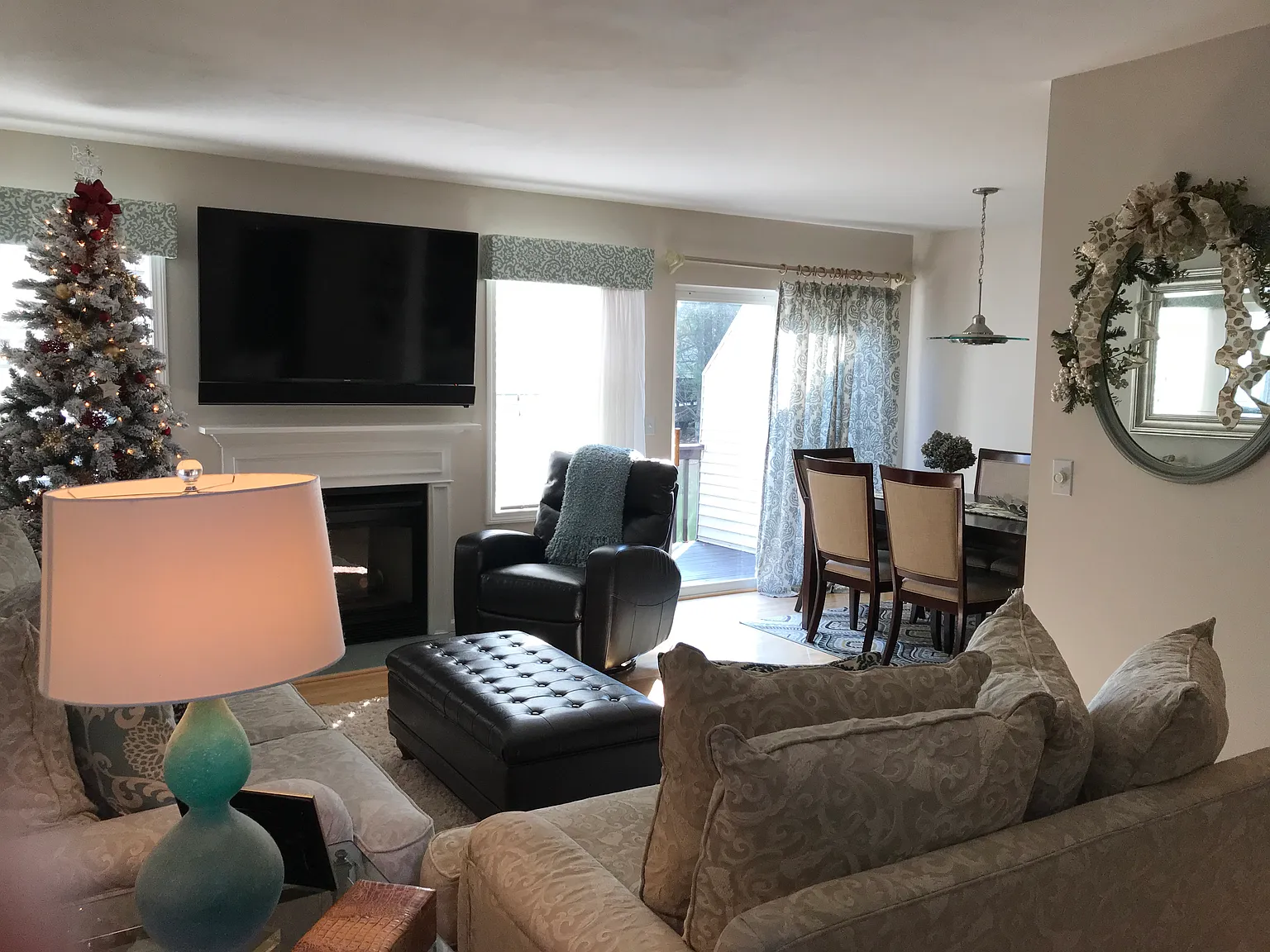 2 bed, 1.5 bath, 1532 sqft, $2,900 — Photo 1