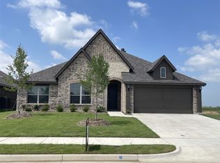 881 Rosebud Ter, Ferris, TX 75125