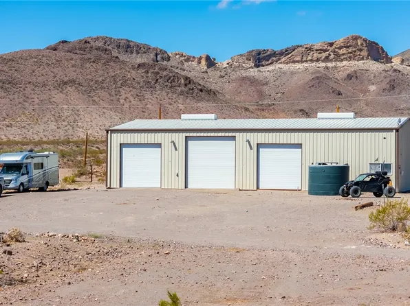 6982 Ocotillo Road, Golden Valley, AZ 86413