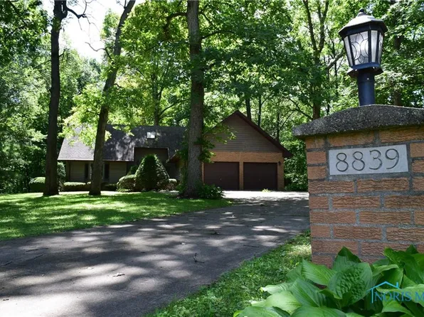 8839 Brookside Ln, Delta, OH 43515