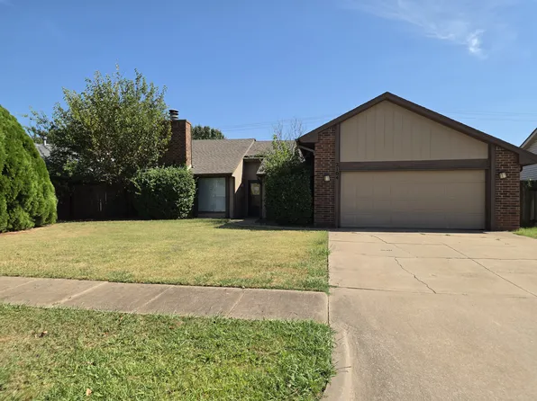 2104 Stepping Stone Trl, Edmond, OK 73013