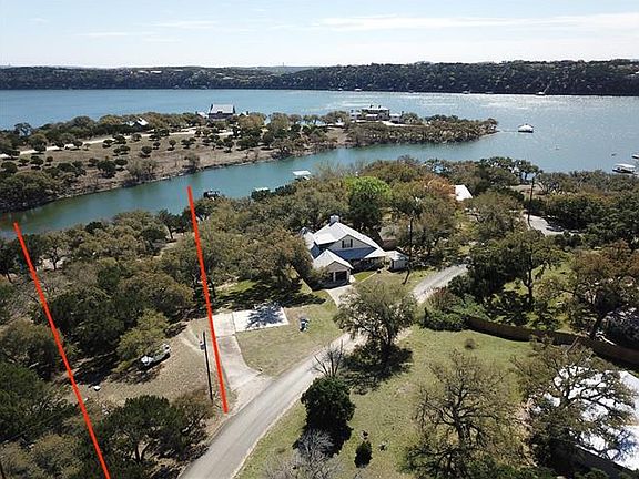 5th image of 1421 Edgewater Dr
