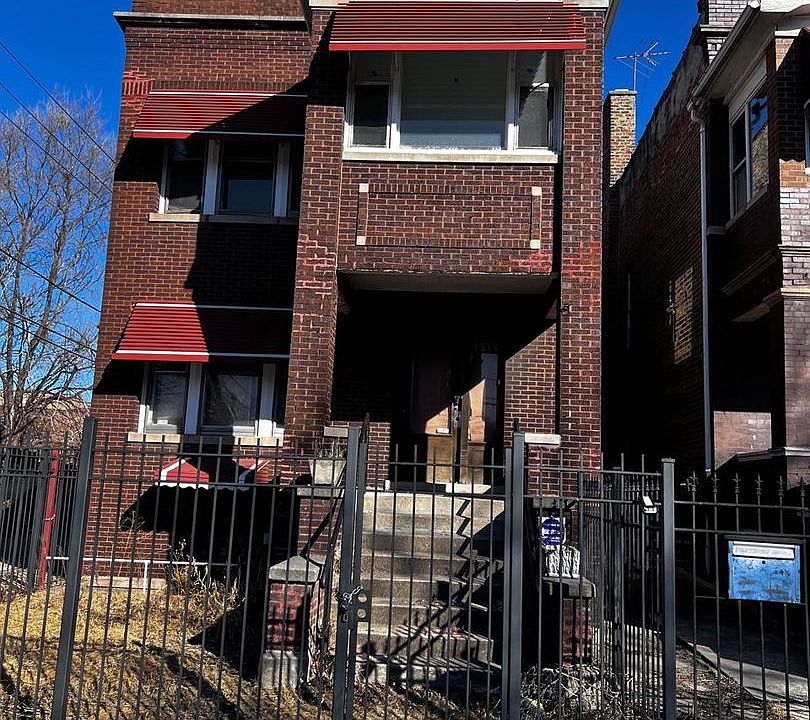 1st image of 7513 S Langley Ave