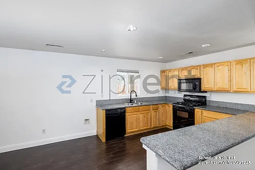 16201 Viho Rd #2 Photo 1