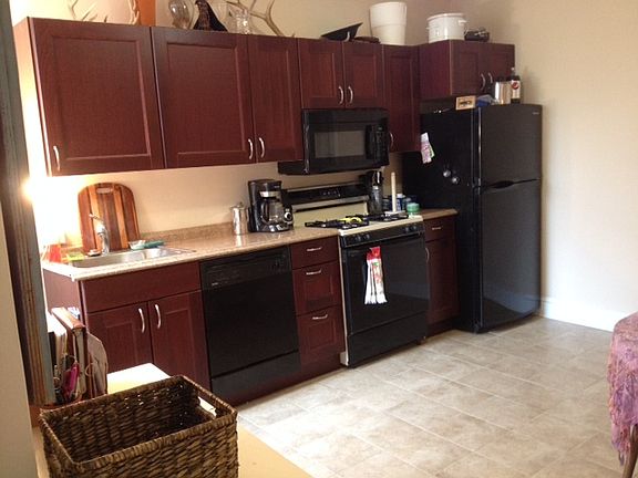 4th image of 3518 Sunnyside Ave #2