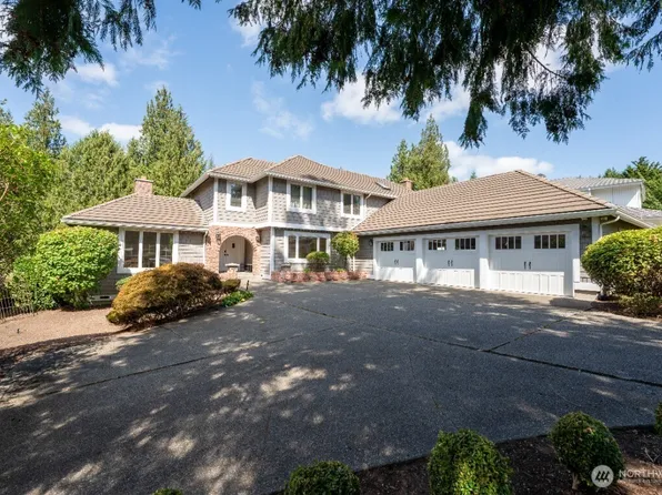 14017 205th Avenue NE, Woodinville, WA 98077