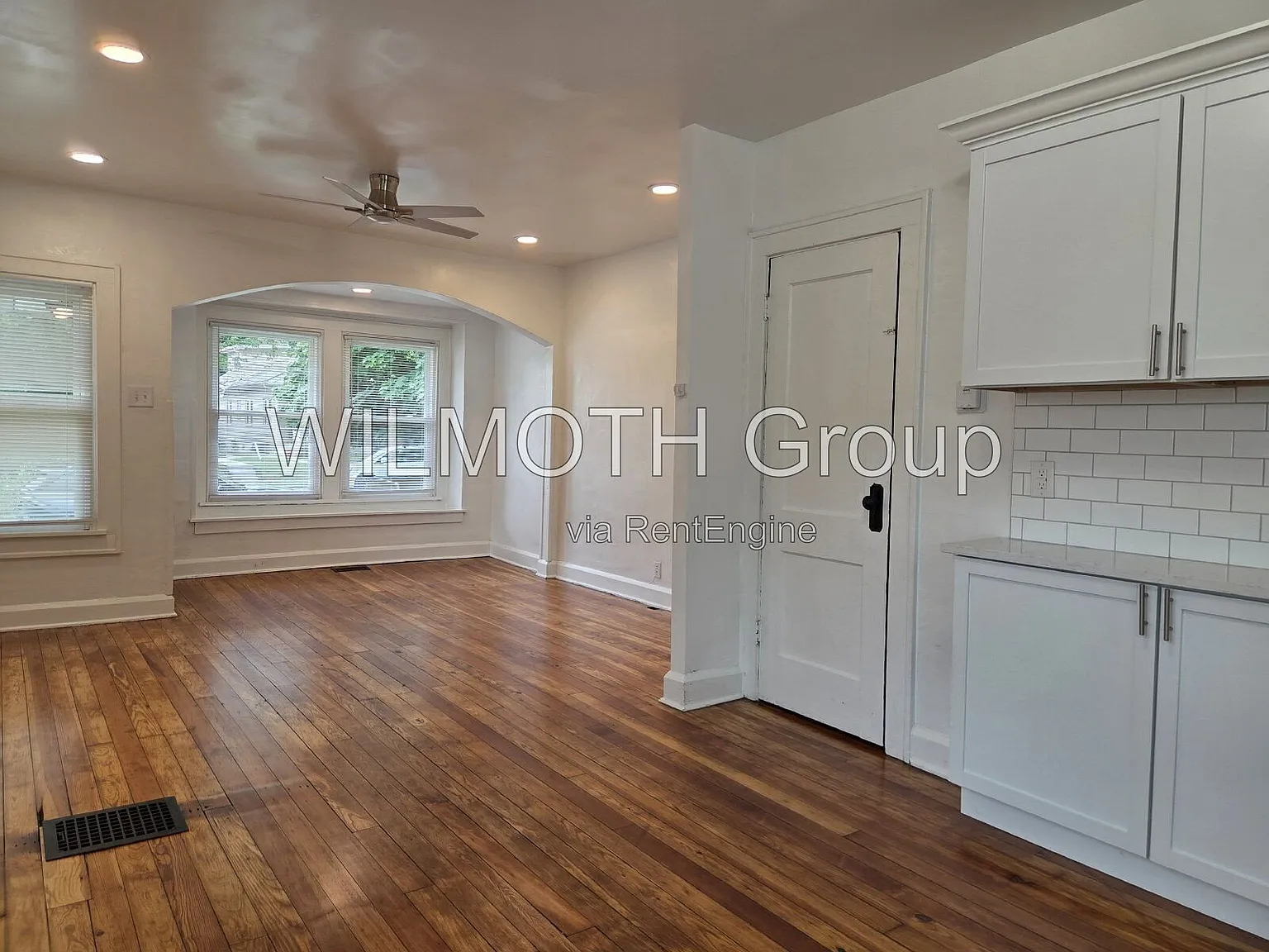 1 bed, 1.0 bath, 710 sqft, $995 — Photo 4