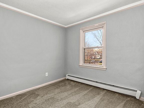 5th image of 358 Sycamore St #358
