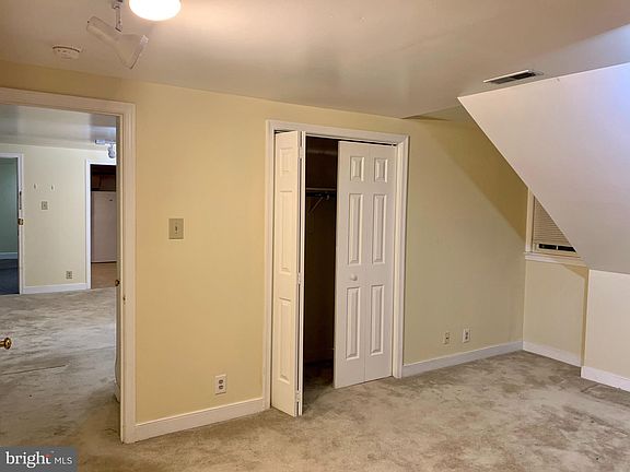 4th image of 319 William St APT B