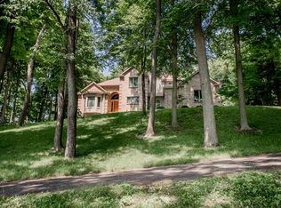 1388 E Cider Mill Rd, Columbia City, IN 46725