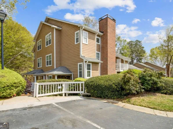 5638 River Heights Xing SE, Marietta, GA 30067