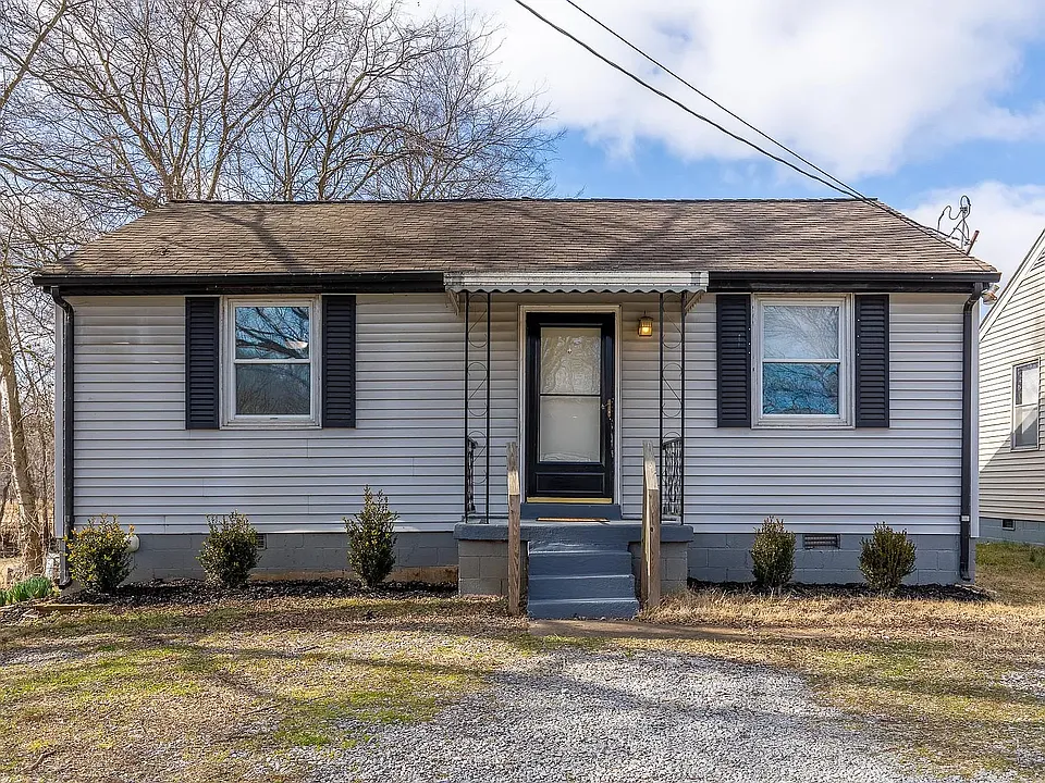 926 Marilyn Rd