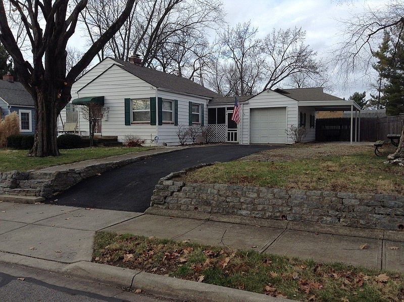 1st image of 26 Hiawatha Ave