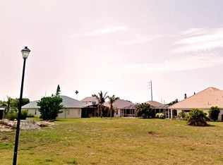 14 Cove View Ct, Cocoa Beach, FL 32931