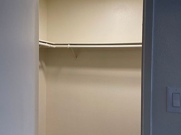 5th image of 13717 Chadron Ave APT 1