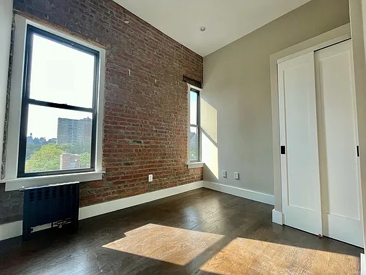 Rented by Douglas Elliman | media 8