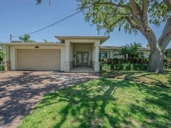 1185 36th Ave NE, Saint Petersburg, FL 33704