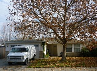 1519 Clearsprings Dr, Medford, OR 97501