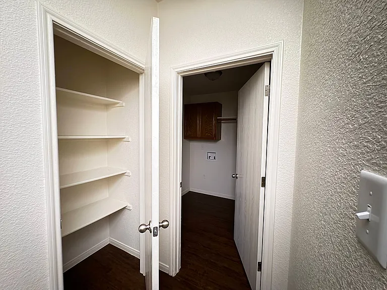 4707 Waterproof Dr — Photo 14