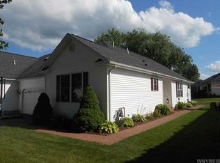 14 Fairway Dr, Batavia, NY 14020
