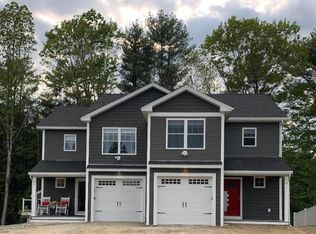 25 Topaz Dr #1, Barrington, NH 03825