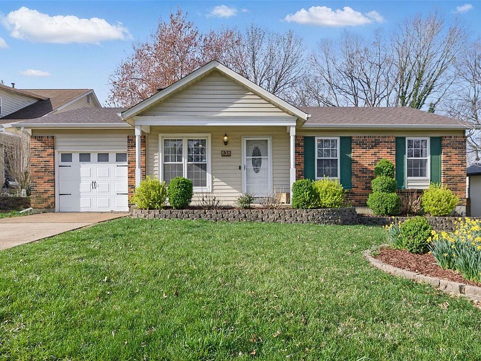 1st image of 838 Peace Haven Dr