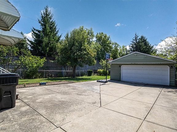 5th image of 601 Judie Dr