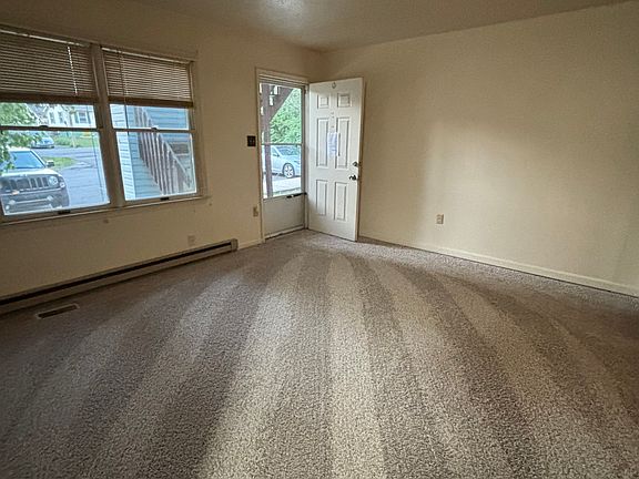 4th image of 1302 Texas St APT 6A