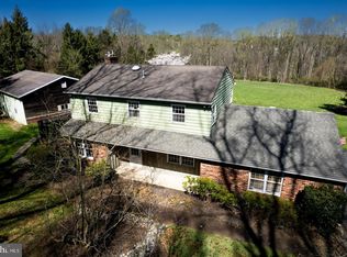 1521 Pheasant Ln, Glen Mills, PA 19342