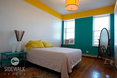 Rented by Sidewalk Realty LLC