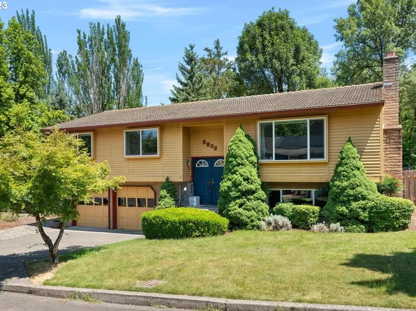 5832 SW 52nd Ave, Portland, OR 97221