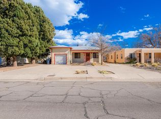 624 Adams St NE, Albuquerque, NM 87110