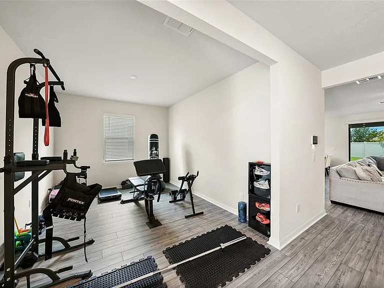 10913 Green Harvest Dr — Photo 9