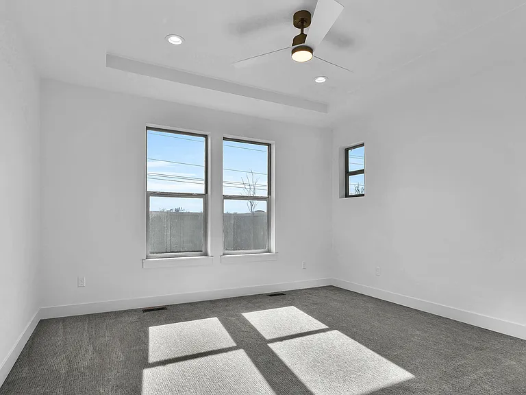 9725 W Snow Wolf Ln — Photo 15