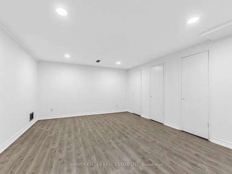 16 Terrydale Dr #BASEMENT — Photo 12
