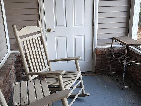 2nd image of 1936 Tara Ct APT 102
