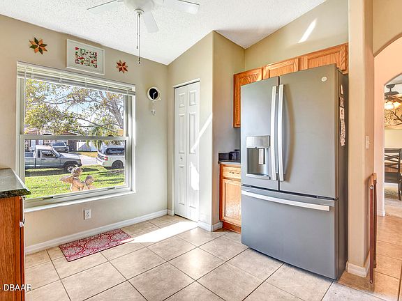 4th image of 1819 India Palm Dr