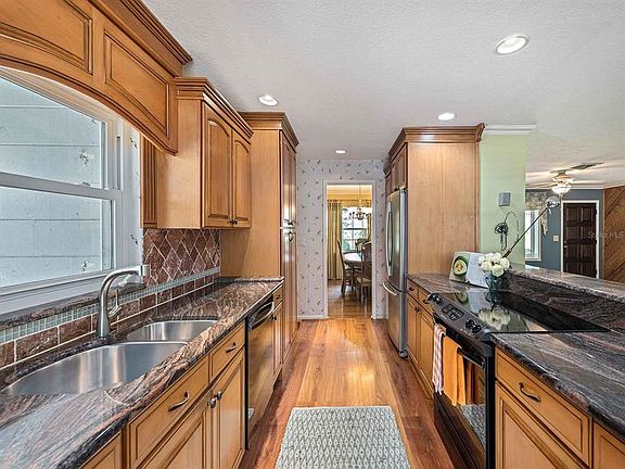3rd image of 8301 Terrace Wood Cres
