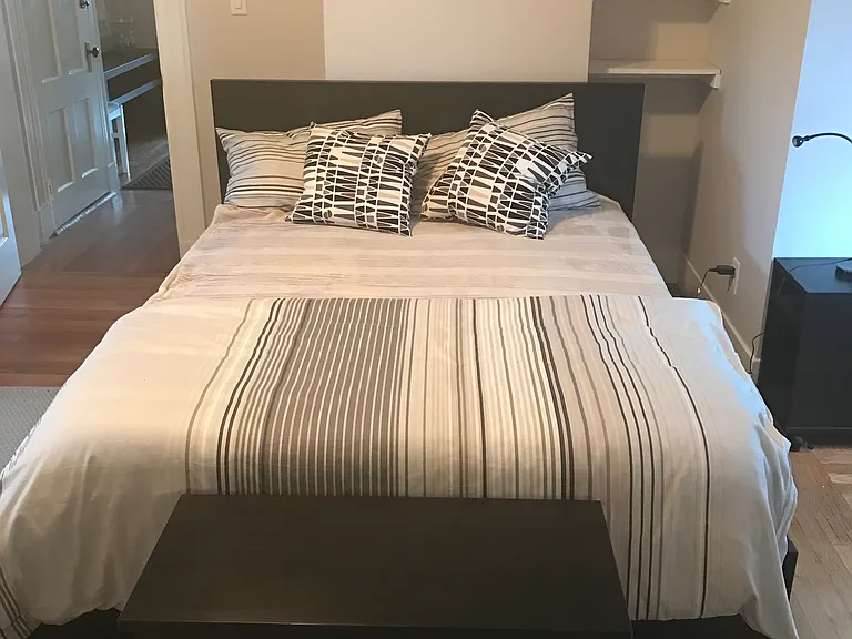 392 Orange St #3 — Photo 7