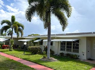 200 Pine Point Drive #B, Boynton Beach, FL 33435