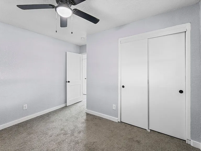 9113 Askew Ave — Photo 16