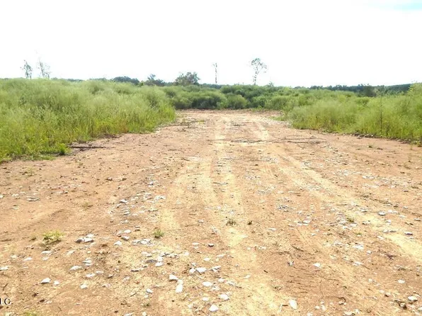 400 Coleman Rd, Thaxton, MS 38871