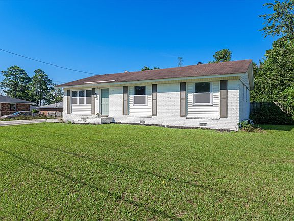 2nd image of 2504 Hastings Drive