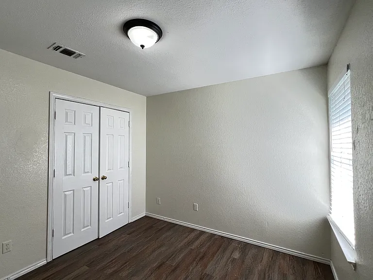 7405 Nohl Ranch Rd — Photo 7