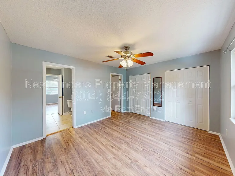 11406 Bedford Oaks Dr — Photo 19