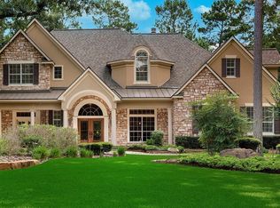 35 S Benton Woods Cir, Spring, TX 77382