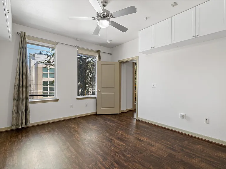 505 Jackson Hill St #103 — Photo 14